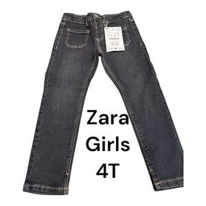 Zara girls 4T  Black Skinny Jeans with Sleek Design NEW